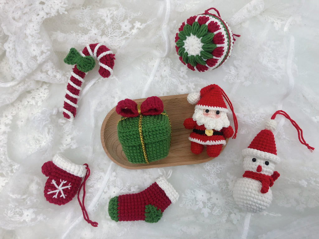 Crocheted Christmas decoration/Christmas tree decoration/Christmas gifts - Merry Christmas