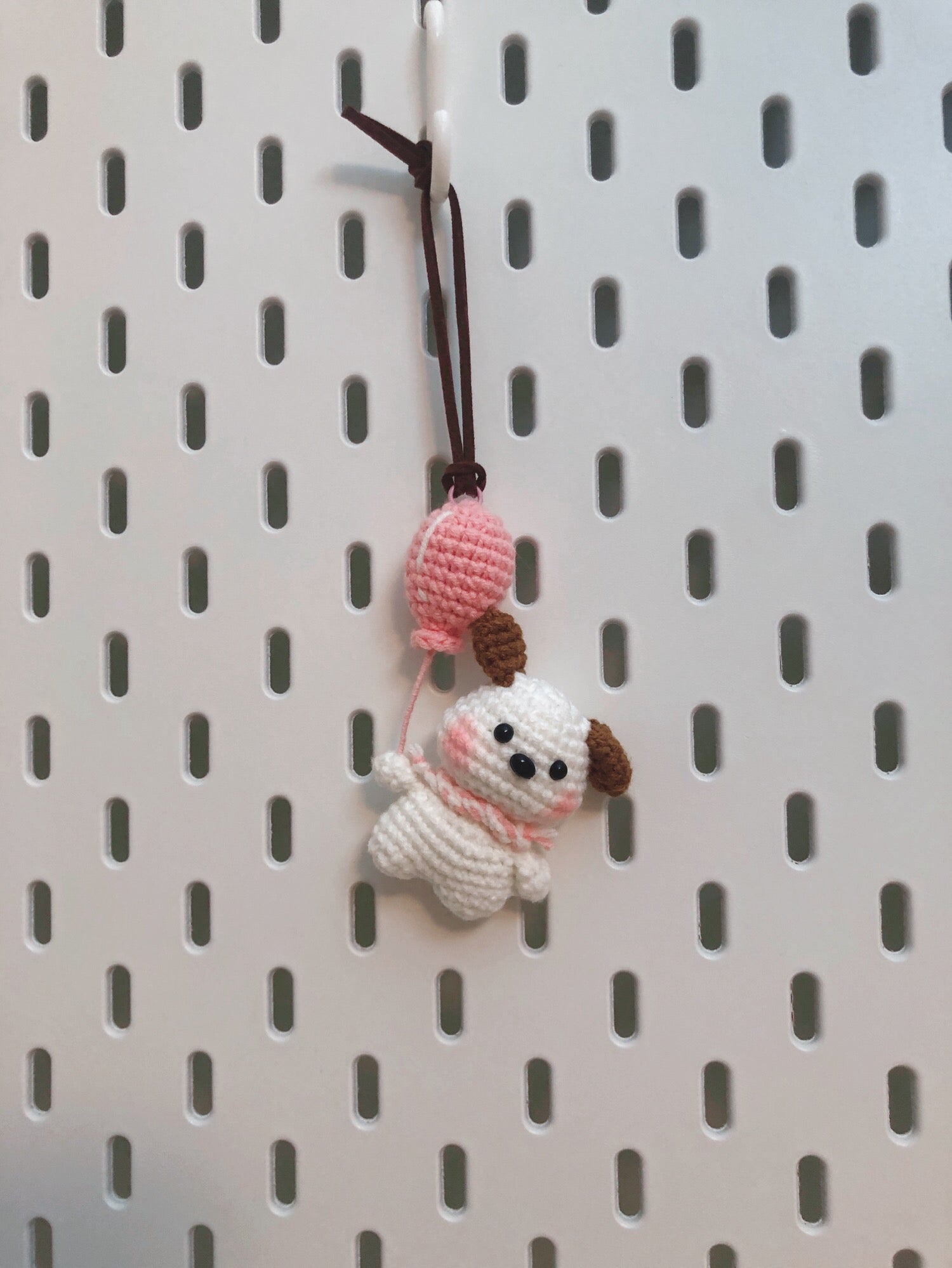 Crochet Car Rearview Mirror Accessory/Charm/Decoration/Pendant - Puppy with Balloon