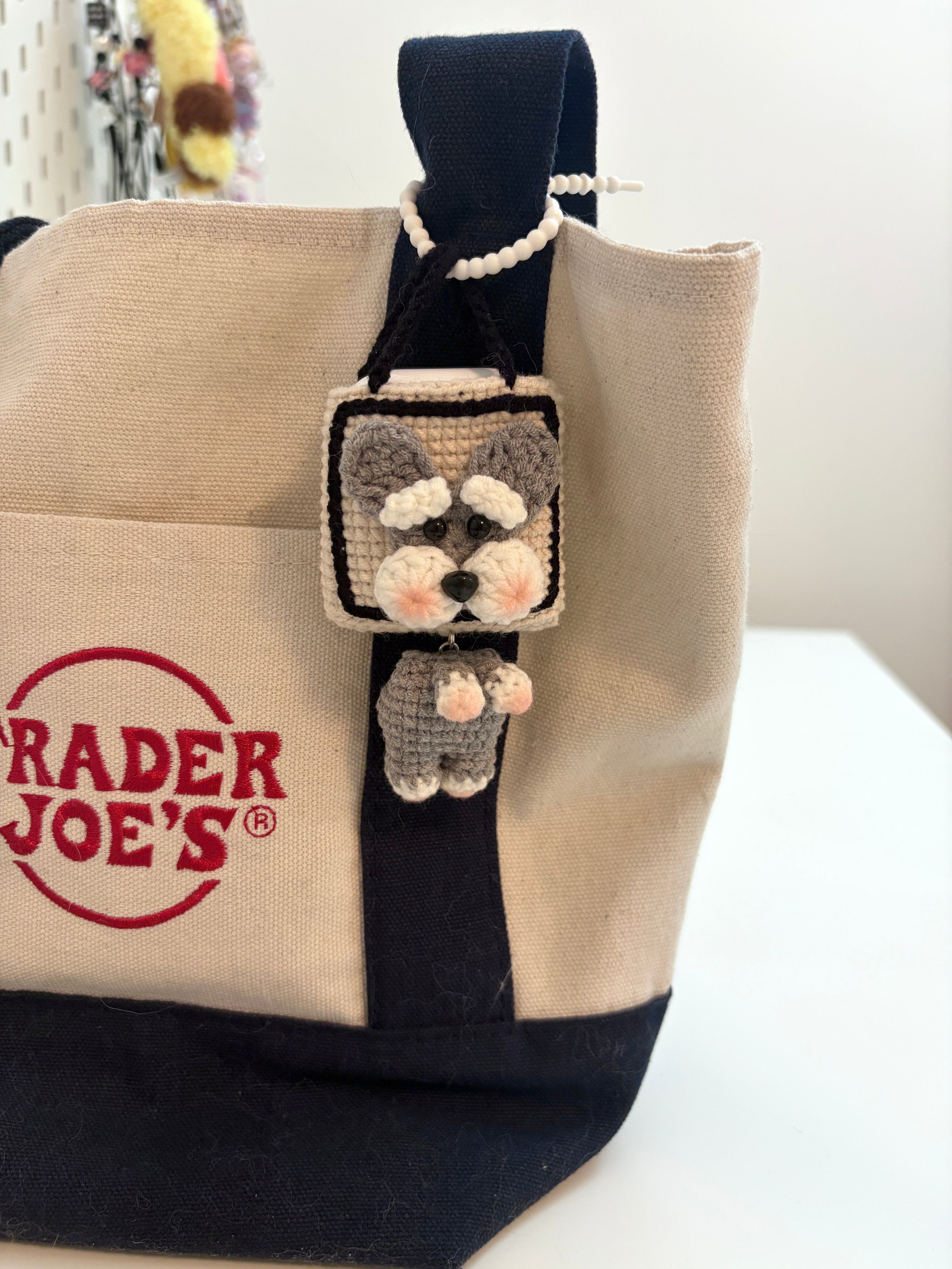 Crocheted Earphone Bag/Earbud Case/key case-Schnauzer and Siamese cat